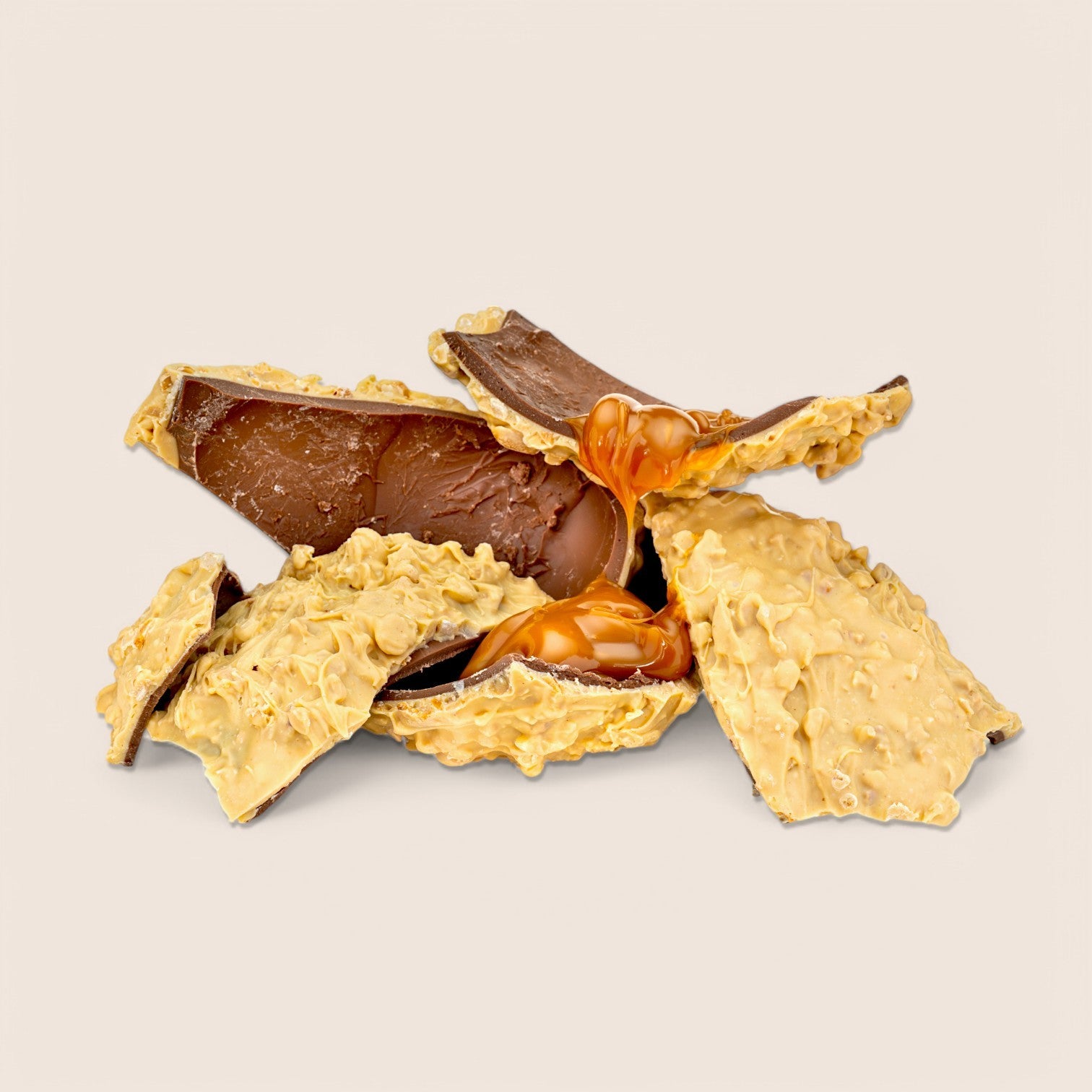 Uovo di Pasqua Ripieno Arachidi e Caramello, con golosa sorpresa