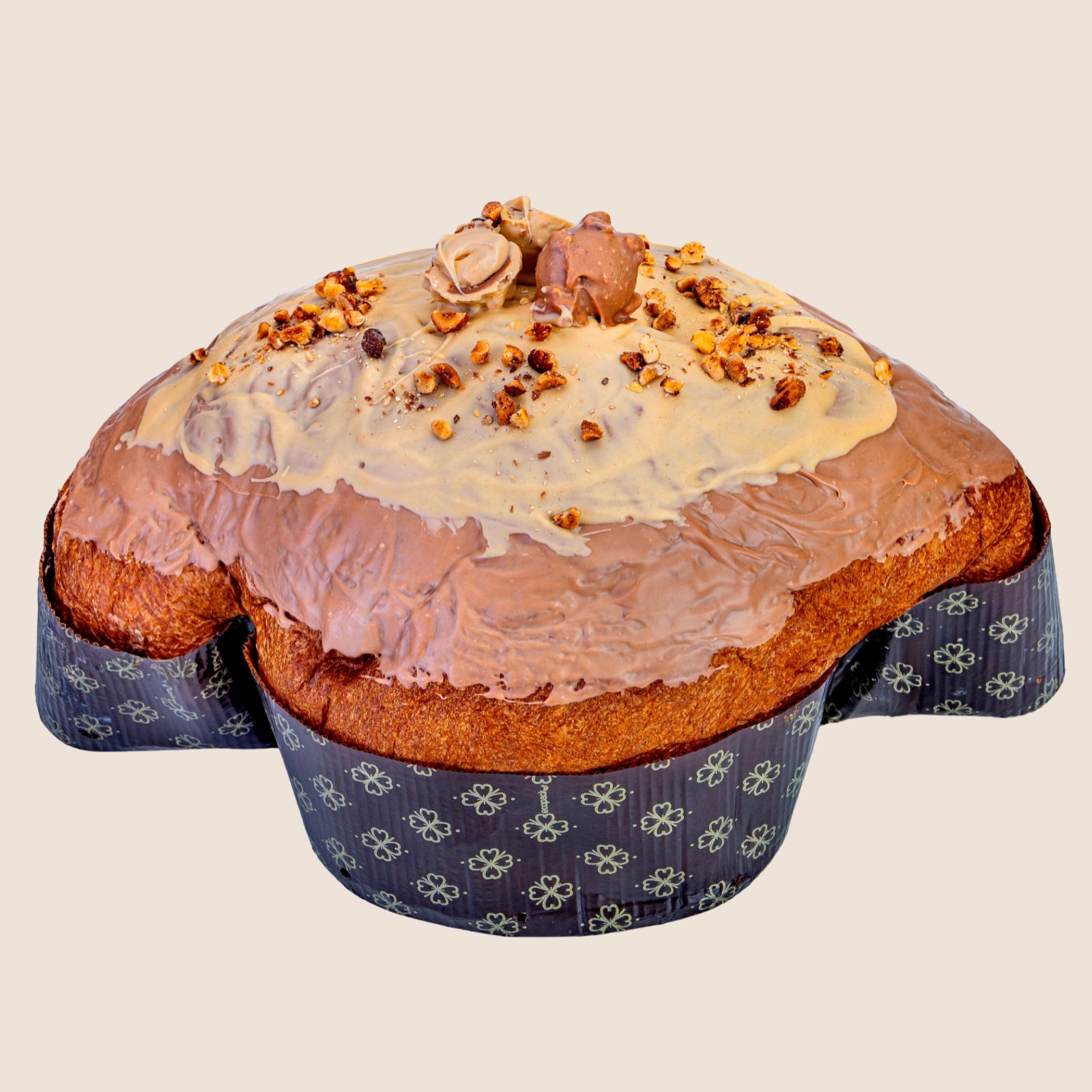 Colomba artigianale Nocciolatte, con vasetto di crema spalmabile artigianale Nocciola IGP del Piemonte