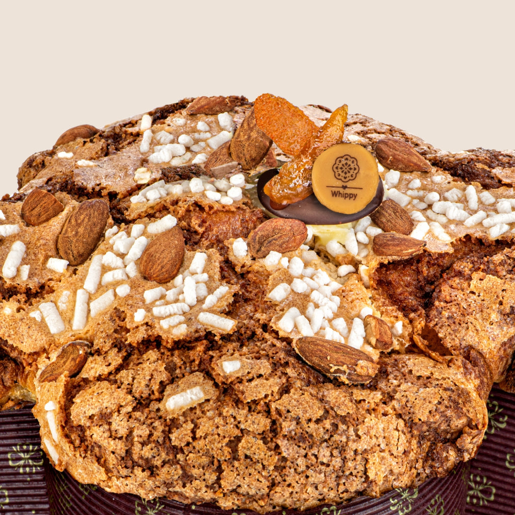 Colomba artigianale senza lattosio Cuore d'Albicocca,con glassa alle mandorle